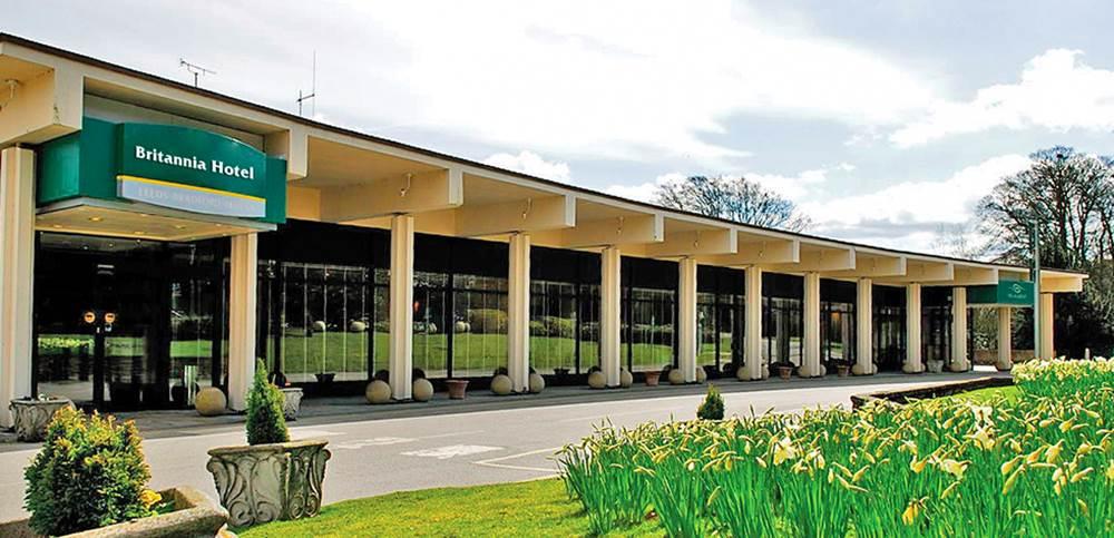Britannia Leeds Bradford Airport Hotel Bramhope Exterior photo